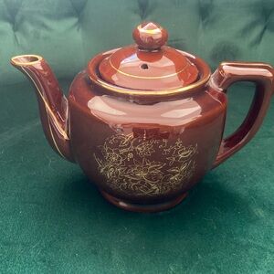 Vintage Japanese teapot.
